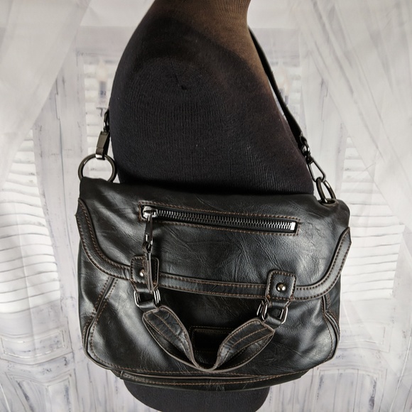 Nine West Handbags - Nine West Purse tote bag black expandable laptop s